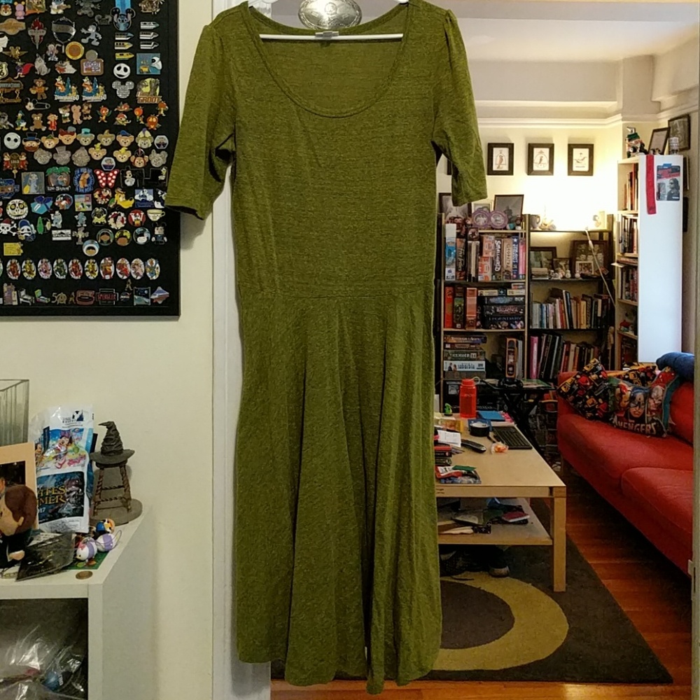 LuLaRoe Nicole Heathered Olive Dress Size Large